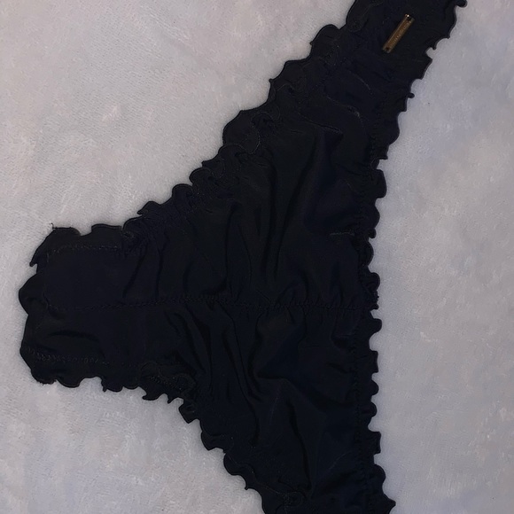 ***SOLD*** Ruffle Scrunch Bikini Bottom - Picture 9 of 9